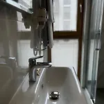 Privatunterkunft Sea 1 *