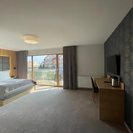 Sea 1 Проживание в семье *