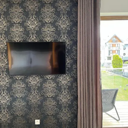 Проживание в семье Sea 1 *