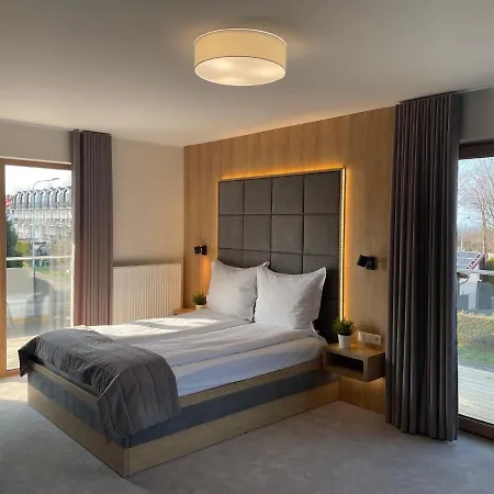 Sea 1 Проживание в семье *