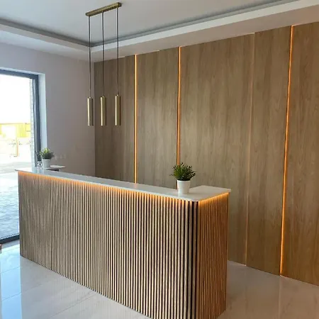 Проживание в семье Sea 1 *